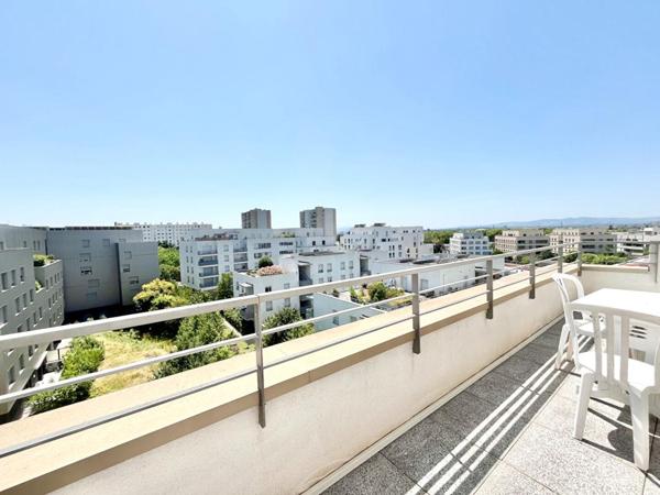 Appartement 3 pièces avec terrasse de 40 m² Saint-Priest