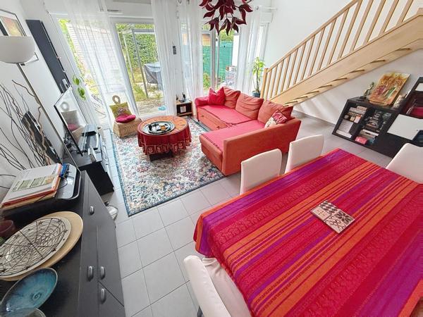 MAISON RÉCENTE 3 CHAMBRES AVEC JARDIN