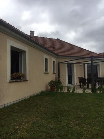 Étréchy (18800) Maison Récente 6 pièces de 122m2 de Plein-pied + Double Garage de 80m2