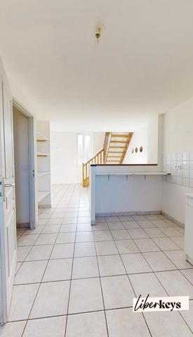 THEZAN-DES-CORBIERES : Appartement T2 lumineux de 60m² vendu loué