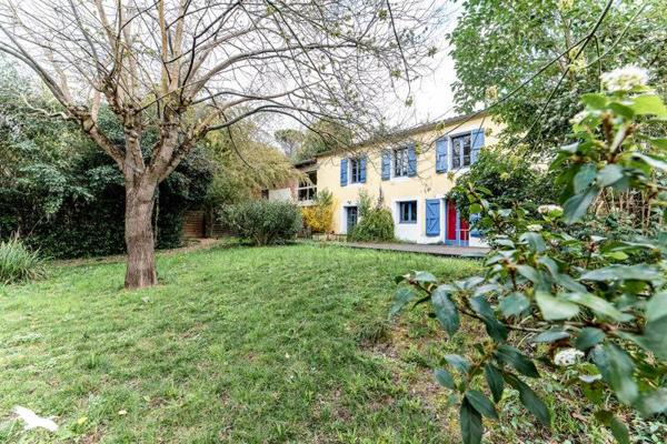 Maison à vendre 230 000 € Moissac 9 p 300 m² DPE B