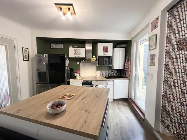 Maison à vendre 220 000 € Castres 4 p 93 m² DPE B