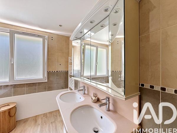 Appartement à vendre 4 pièces 73,83 m² Gagny