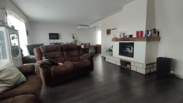 Maison à vendre 610 000 € Martignas-sur-Jalle 6 p 238 m² DPE B