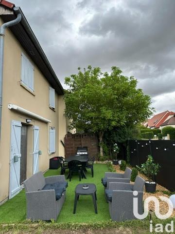 Maison à vendre 4 pièces 94 m² Saint-Julien-lès-Metz