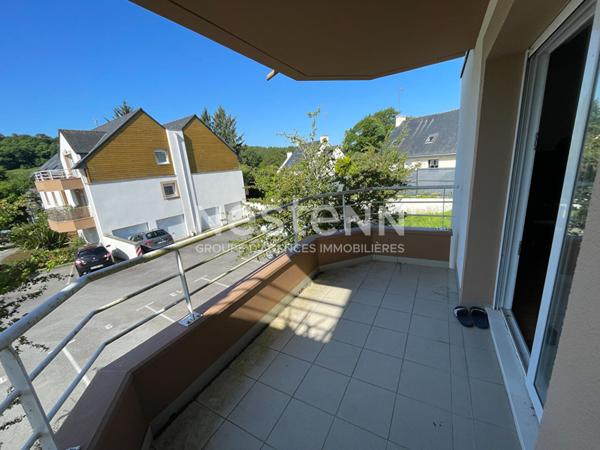 Appartement 2 chambres Saint Nolff exposé sud ouest au premier étage avec balcon
