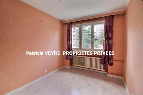 Saint-Étienne (42100) Appartement T4 de 81 m², 3 chambres,  balcon, garage et cave