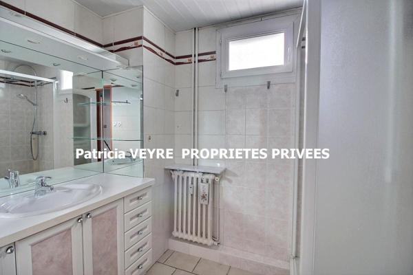 Saint-Étienne (42100) Appartement T4 de 81 m², 3 chambres,  balcon, garage et cave