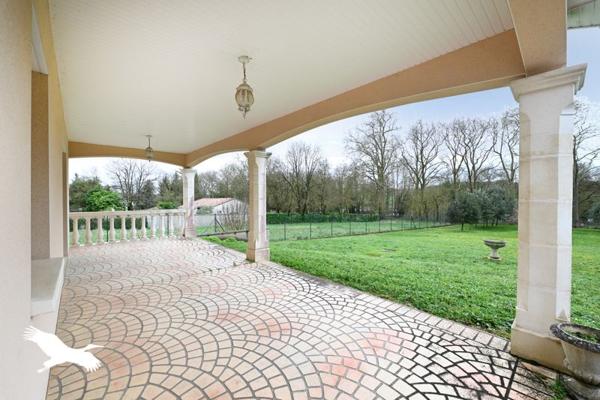 Maison à vendre |  Saint-Cybardeaux |  4 pièces | 142 m²