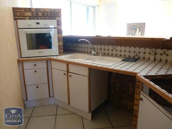 Appartement à louer 4 pièces 101.04m²