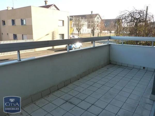 Appartement à louer 4 pièces 101.04m²