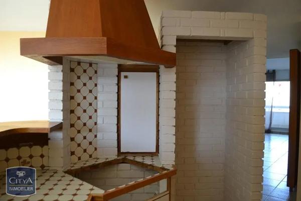 Appartement à louer 4 pièces 101.04m²