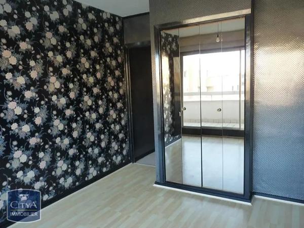 Appartement à louer 4 pièces 101.04m²