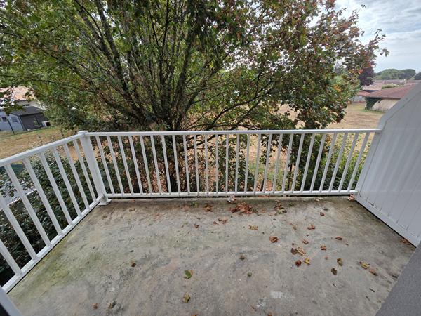 Appartement Le Barp 1 pièce(s) 27.45 m2