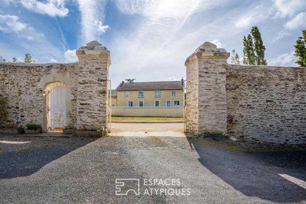 Maison familiale d’exception avec piscine chauffée et grandes dépendances à Carquefou Gravaudière