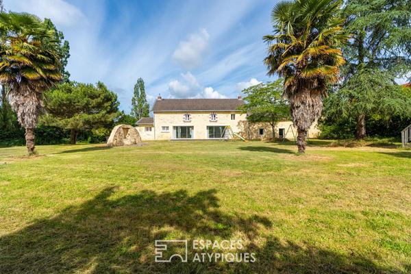 Maison familiale d’exception avec piscine chauffée et grandes dépendances à Carquefou Gravaudière