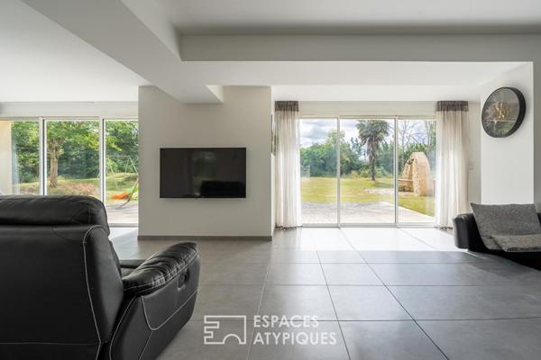 Maison familiale d’exception avec piscine chauffée et grandes dépendances à Carquefou Gravaudière