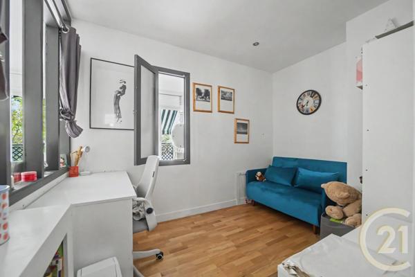Appartement F3 Bis à vendre  3 pièces - 72,28 m 2   PARIS  - 75014