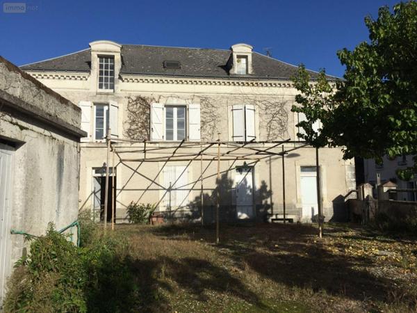 Immeuble à vendre à Fléré-la-Rivière dans l'Indre (36700), ref : 1036472 / 1V