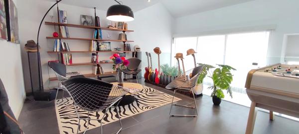 Antibes – Adresse Confidentielle