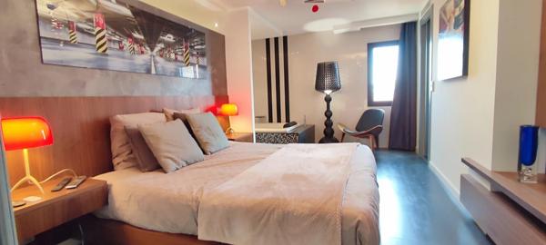 Antibes – Adresse Confidentielle