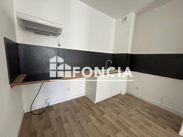 Location Appartement 2 pièces 40.04 m² - 40 AVENUE FOCH Beziers 34500