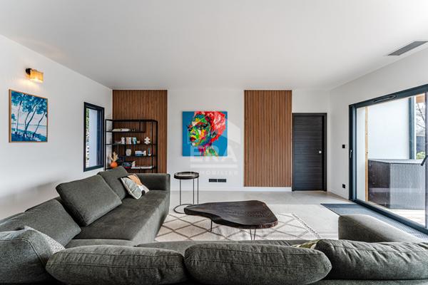 Maison Mios 7 pièce(s) 164 m2