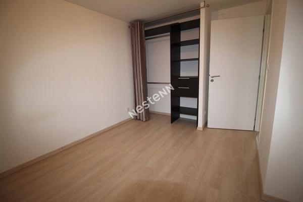 APPARTEMENT 3 PIECES AVEC UN BOX DOUBLE