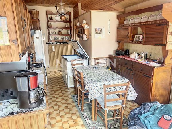 LONGERE A VENDRE CLEGUER