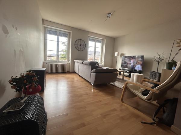 F3, appartement 3 pièces, de 64 m2, au 3ème étage à BELFORT (90000)