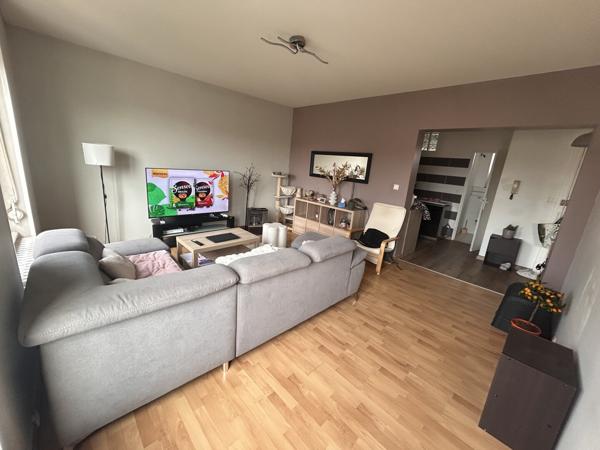 F3, appartement 3 pièces, de 64 m2, au 3ème étage à BELFORT (90000)