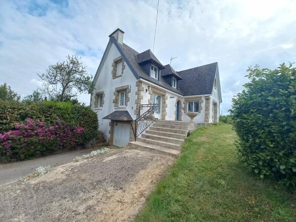 MAISON NEO-BRETONNE 5 CHAMBRES GRAND TERRAIN AVEC VERGER A VENDRE NEULLIAC 56