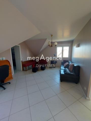 Maison à PLAISIR, 78370 - 8 pièces 176m²