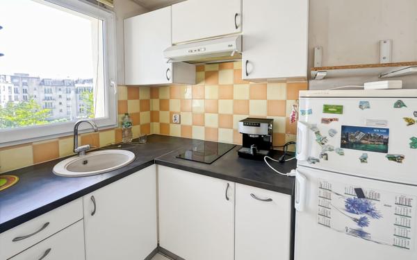 Appartement à vendre    1 pièce • 30 m2 Cergy