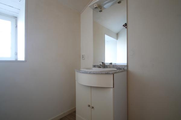 Aigre (16140) MAISON 50 M2 AVEC TERRASSE ET JARDIN