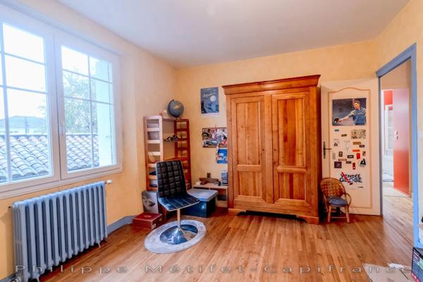 Maison à vendre 12 pièces ANGOULEME (16)