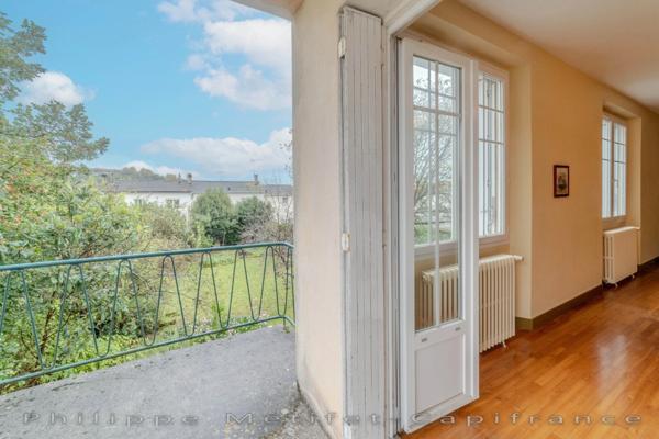 Maison à vendre 12 pièces ANGOULEME (16)