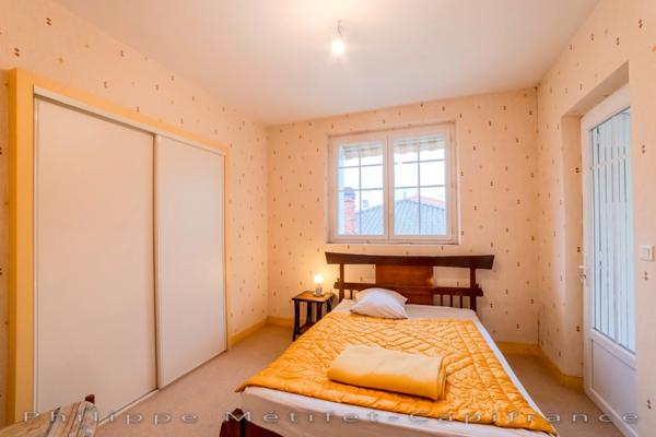 Maison à vendre 12 pièces ANGOULEME (16)