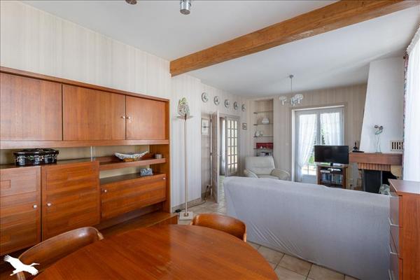 Maison à vendre |  Saint-Jean-d'Angély |  5 pièces | 111 m²