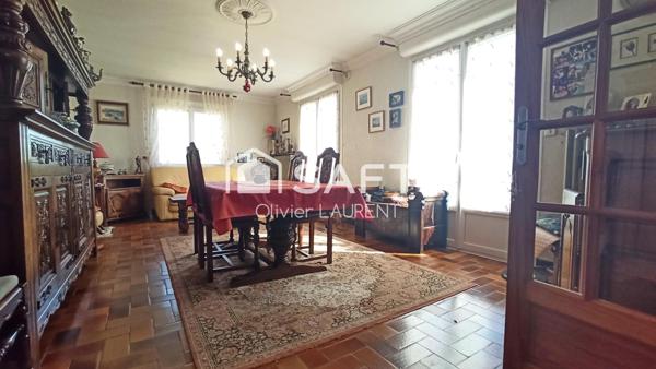 Au calme dans un quartier recherché de Lannion.