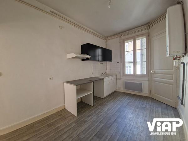 LIMOGES APPARTEMENT T3 EN CENTRE-VILLE , Limoges