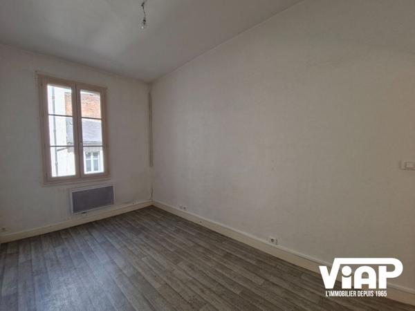 LIMOGES APPARTEMENT T3 EN CENTRE-VILLE , Limoges