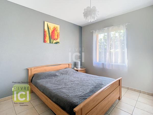 Maison de plain-pied 163.85 m2