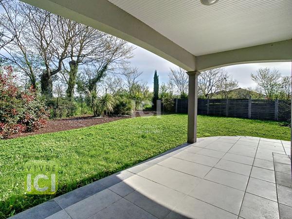 Maison de plain-pied 163.85 m2