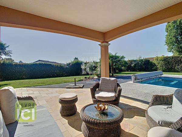 Maison de plain-pied 163.85 m2