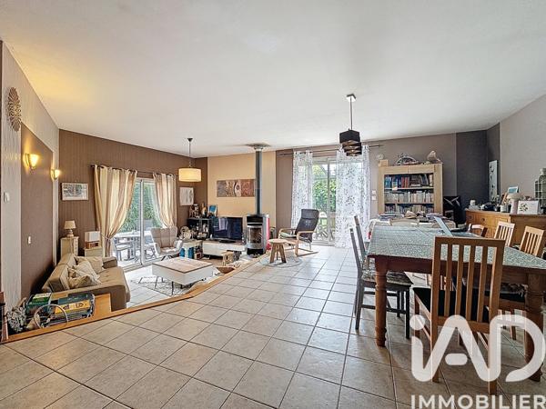 Maison à vendre 4 pièces 110 m² Saint-Pierre-de-Bœuf
