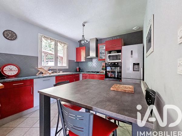 Maison à vendre 4 pièces 110 m² Saint-Pierre-de-Bœuf