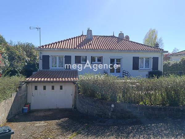 Maison à Aizenay, 85190 - 5 pièces 109m²