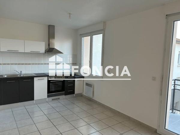 Location Appartement 2 pièces 46.23 m² - 2, 4 ET 6 RUE DES RECOLLETS Romans Sur Isere 26100
