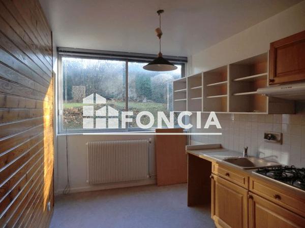 Location Appartement 4 pièces 75.45 m² - 7 RUE DU ROC BLANC BAT E Chamalieres 63400